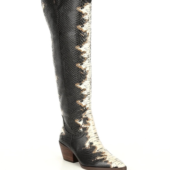 Gianni Bini Colbbiye Slim Calf Snake 